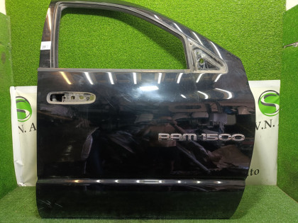 Дверь передняя правая DR