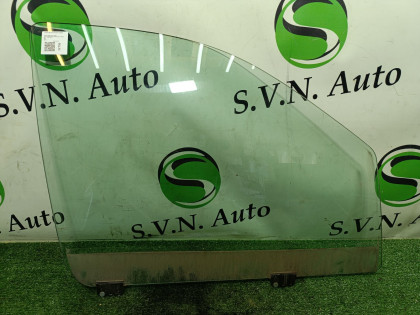 Стекло двери переднее правое DR