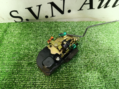 Замок двери передней левой DR