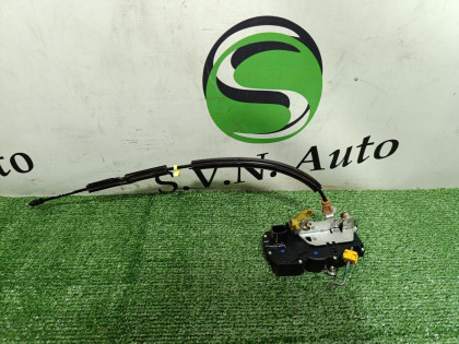 Замок двери задней правой GMT900