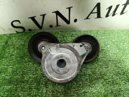 Натяжитель ремня DR