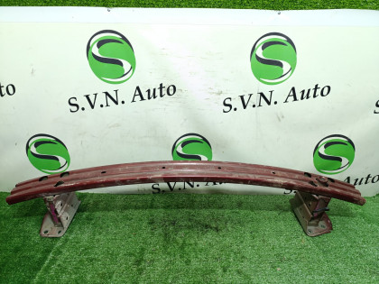 Усилитель переднего бампера YF15