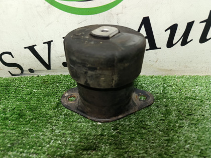 Подушка ДВС RB1