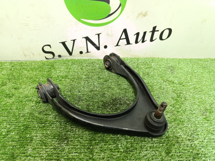 Рычаг передний правый GRS191