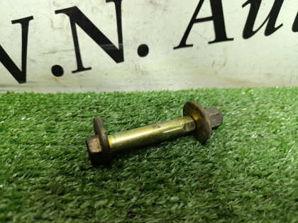 Болт регулировочный CM2