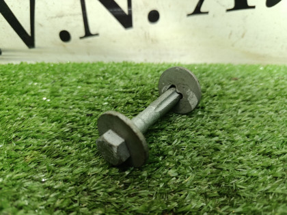 Болт регулировочный 8VCXS