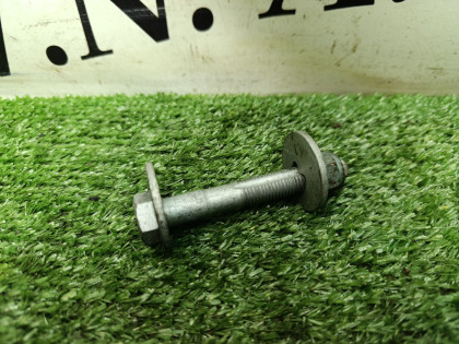 Болт регулировочный 8VCXS
