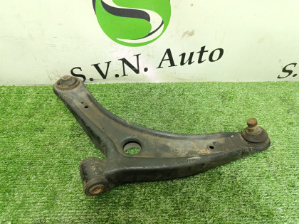 Рычаг передний левый GA3W