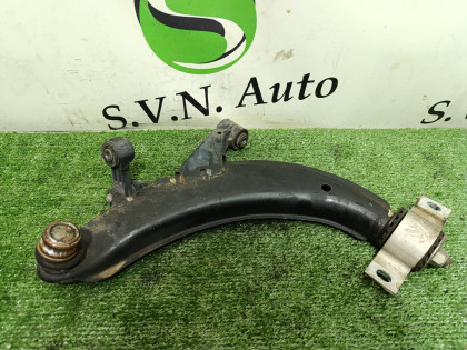 Рычаг передний левый GGC