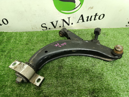 Рычаг передний правый GG3