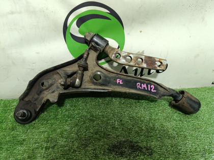 Рычаг передний левый RM12