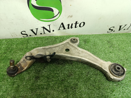 Рычаг передний левый PE52