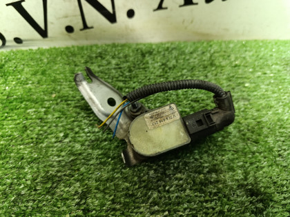 Датчик высоты дорожного просвета 7L6