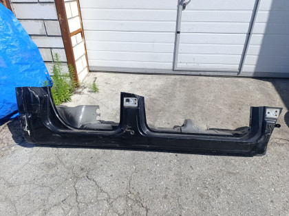 Порог правый DR