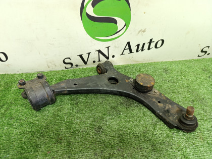 Рычаг передний правый BK5P