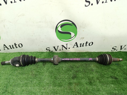 Привод передний правый NHP10