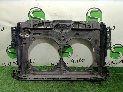 Рамка радиатора TE52