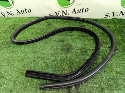 Уплотнитель двери задний DR