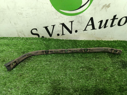 Кронштейн заднего бампера правый 