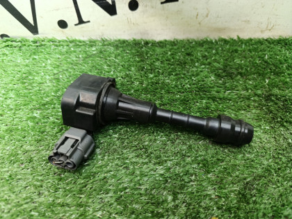 Катушка зажигания V35