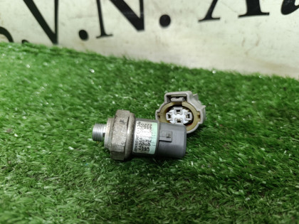 Датчик давления фреона 