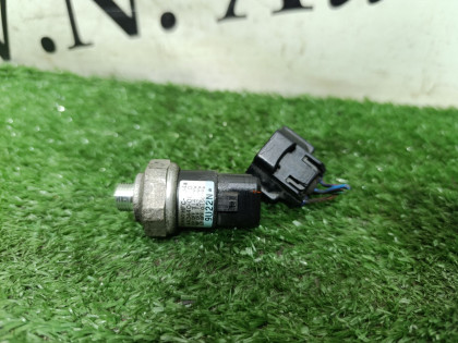 Датчик давления фреона 