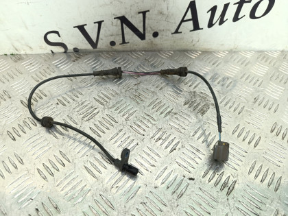 Датчик ABS задний правый TB17