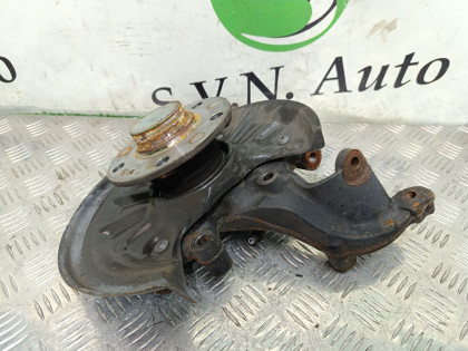 Ступица задняя левая 8VCXS