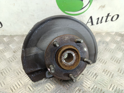 Ступица передняя правая GA3W