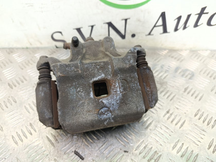 Суппорт передний правый TNJ31