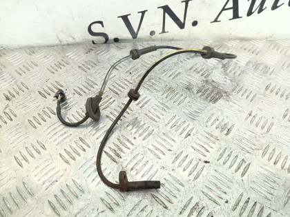 Датчик ABS передний левый TNJ31