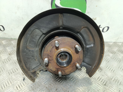 Ступица задняя левая VM4