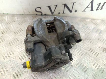 Суппорт задний левый VM4