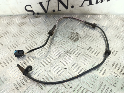 Датчик ABS передний PE52