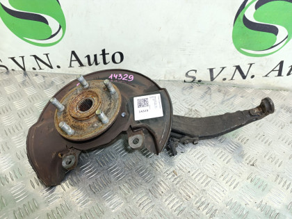 Ступица передняя правая CM2