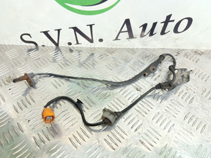 Датчик ABS передний правый CM2