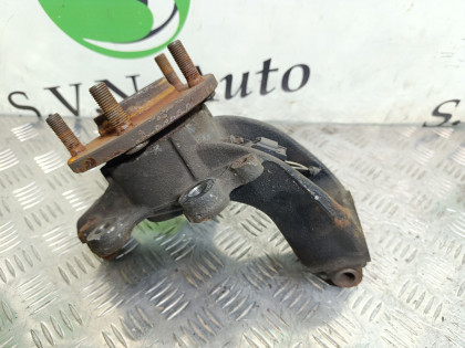 Ступица передняя правая BL3FW