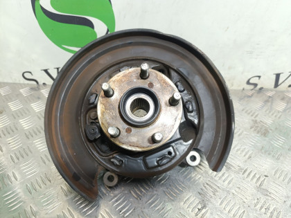 Ступица задняя правая ZN6