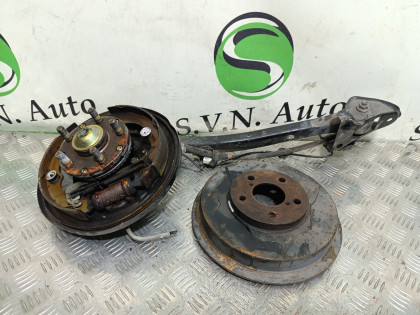 Ступица задняя левая GG2