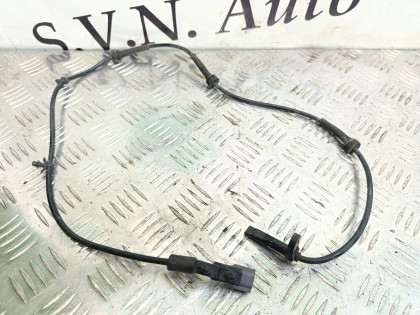 Датчик ABS задний J32