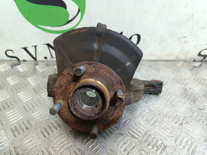 Ступица передняя правая KG11