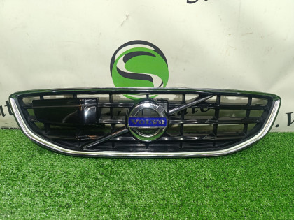 Решетка радиатора MV