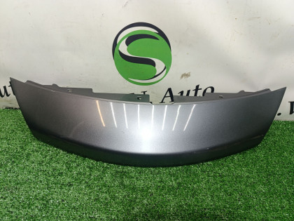 Решетка радиатора E12