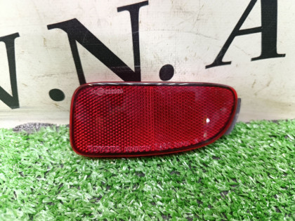 Катафот в задний бампер правый MCR40