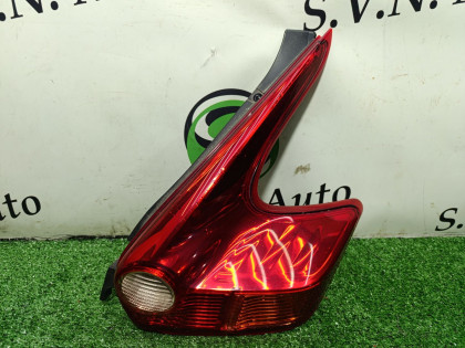 Стоп сигнал правый YF15