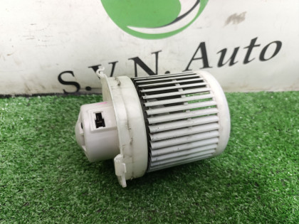 Мотор печки E12