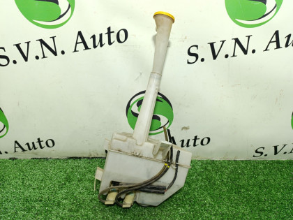 Бачок омывателя NT30