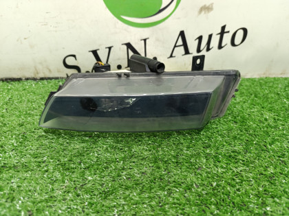 Фара противотуманная передняя, левая E87