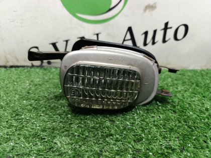 Фара противотуманная передняя, левая UZZ40