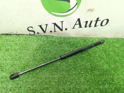 Амортизатор капота DR